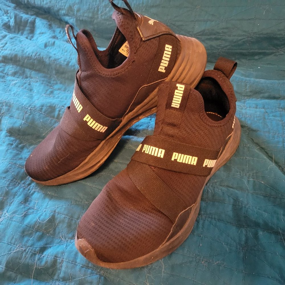Puma No Lace Shoes